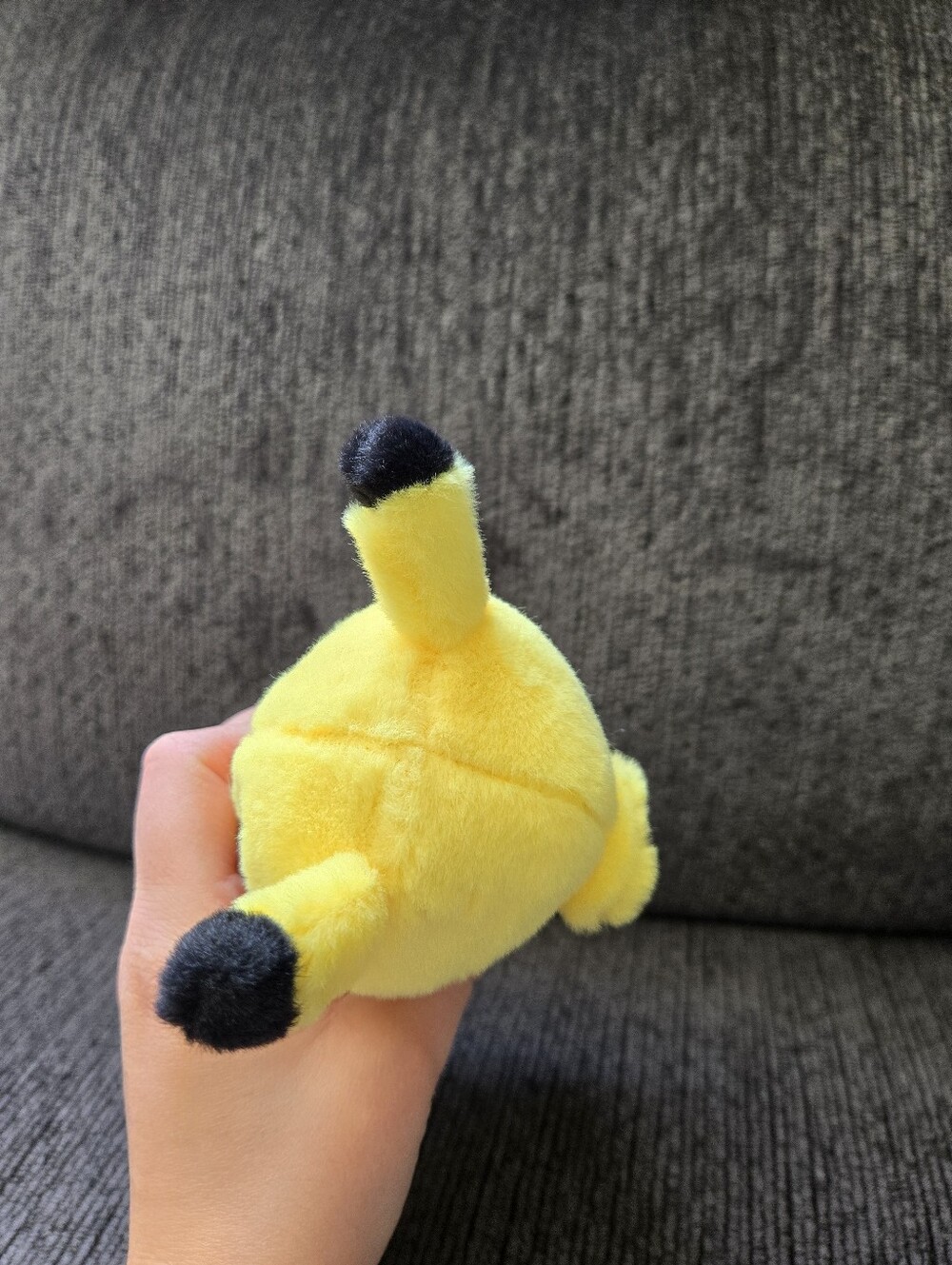 Pokemon Mini Pikachu Fluffy Plush Toy - Picture 6 of 8